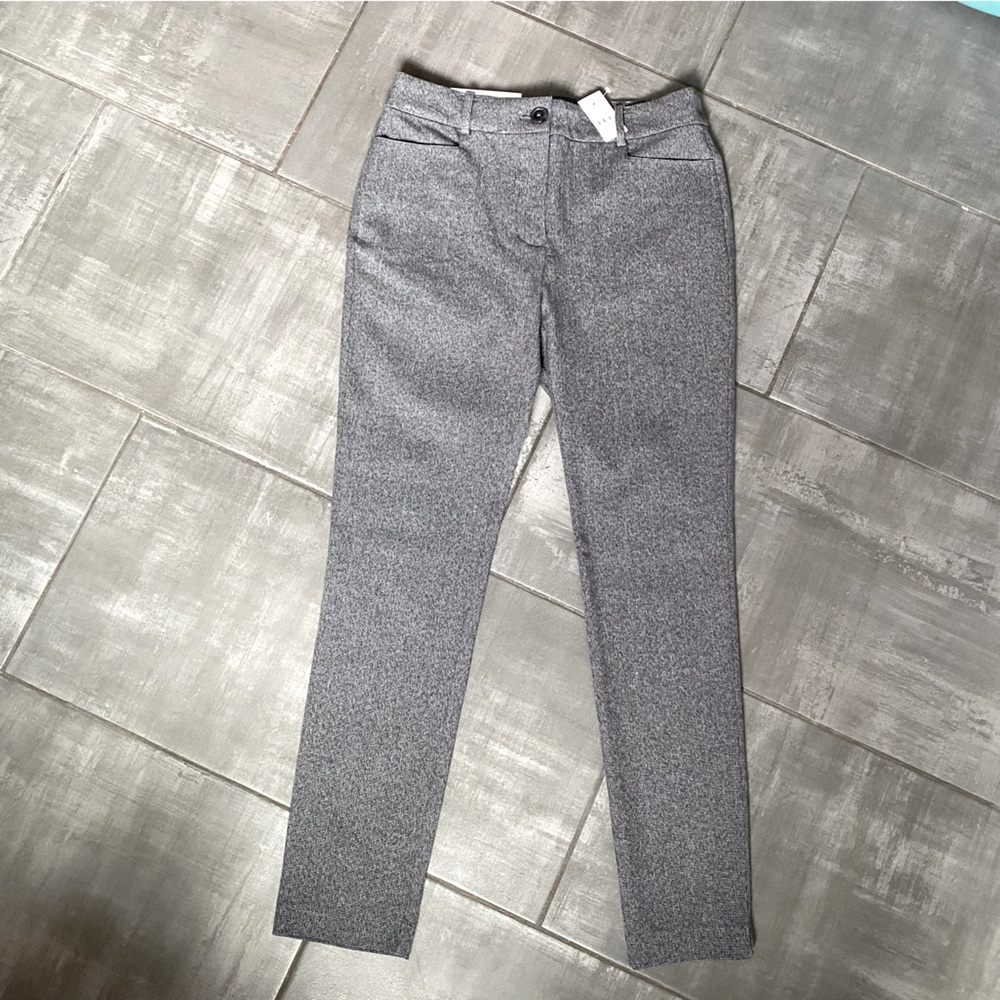 Loft “The Skinny” gray pants (size 2). NWTs.